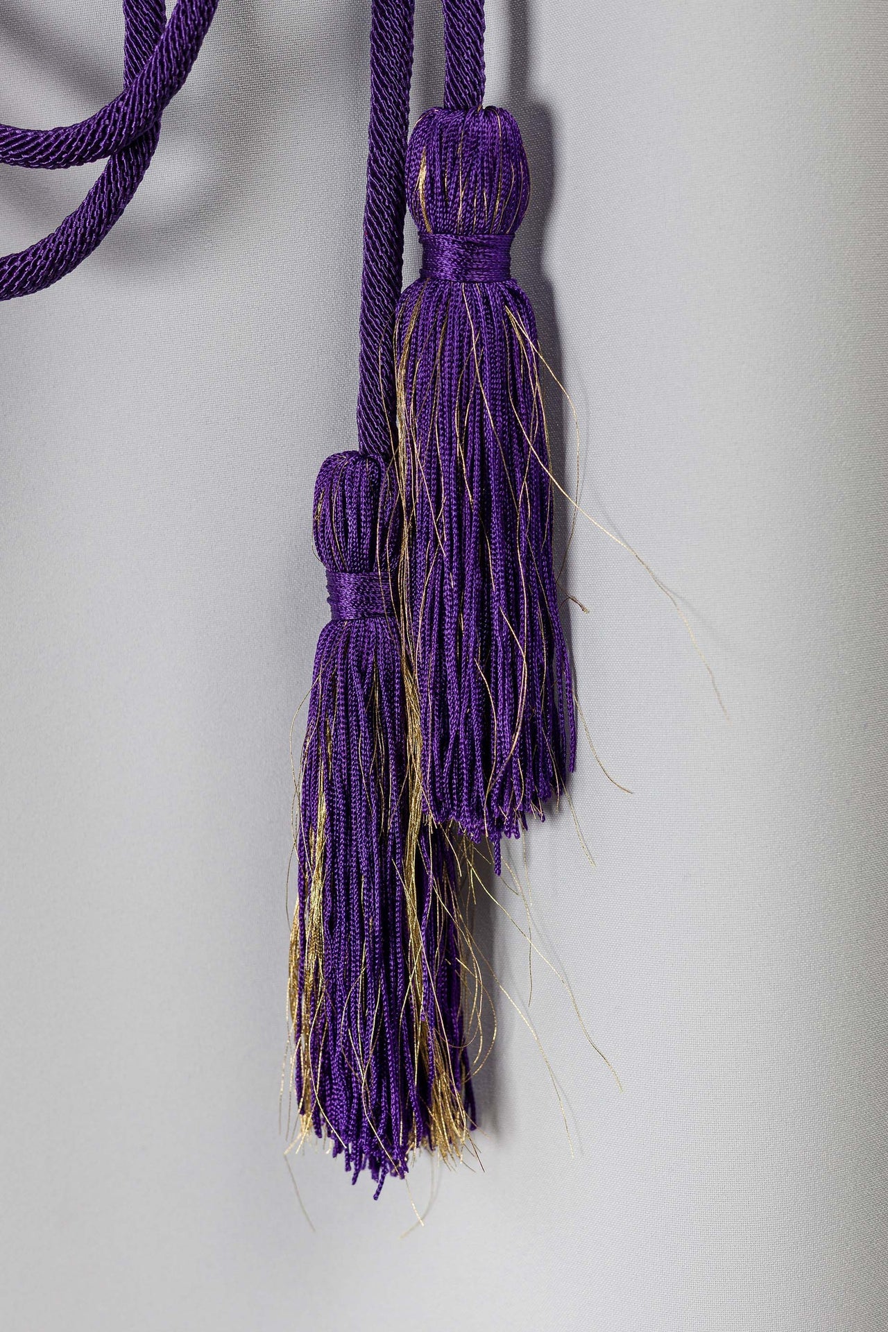 Cingulum litúrgico púrpura premium