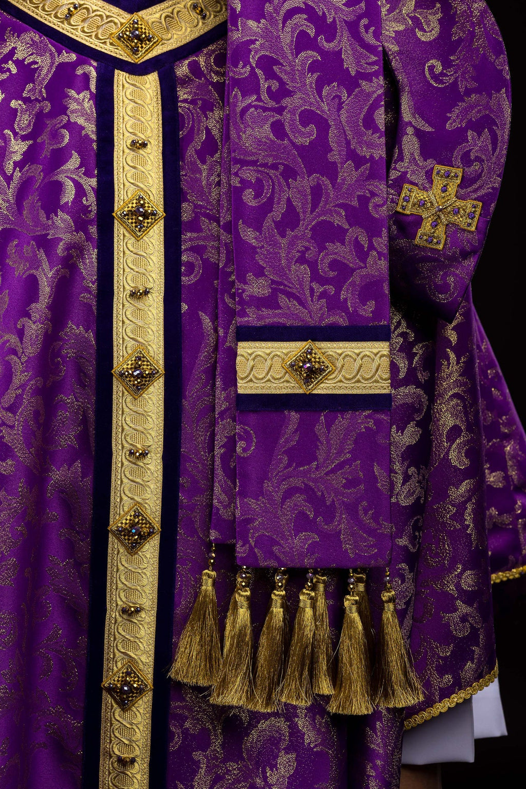 Ornamento hecho a mano con piedras naturales Handmade 7003