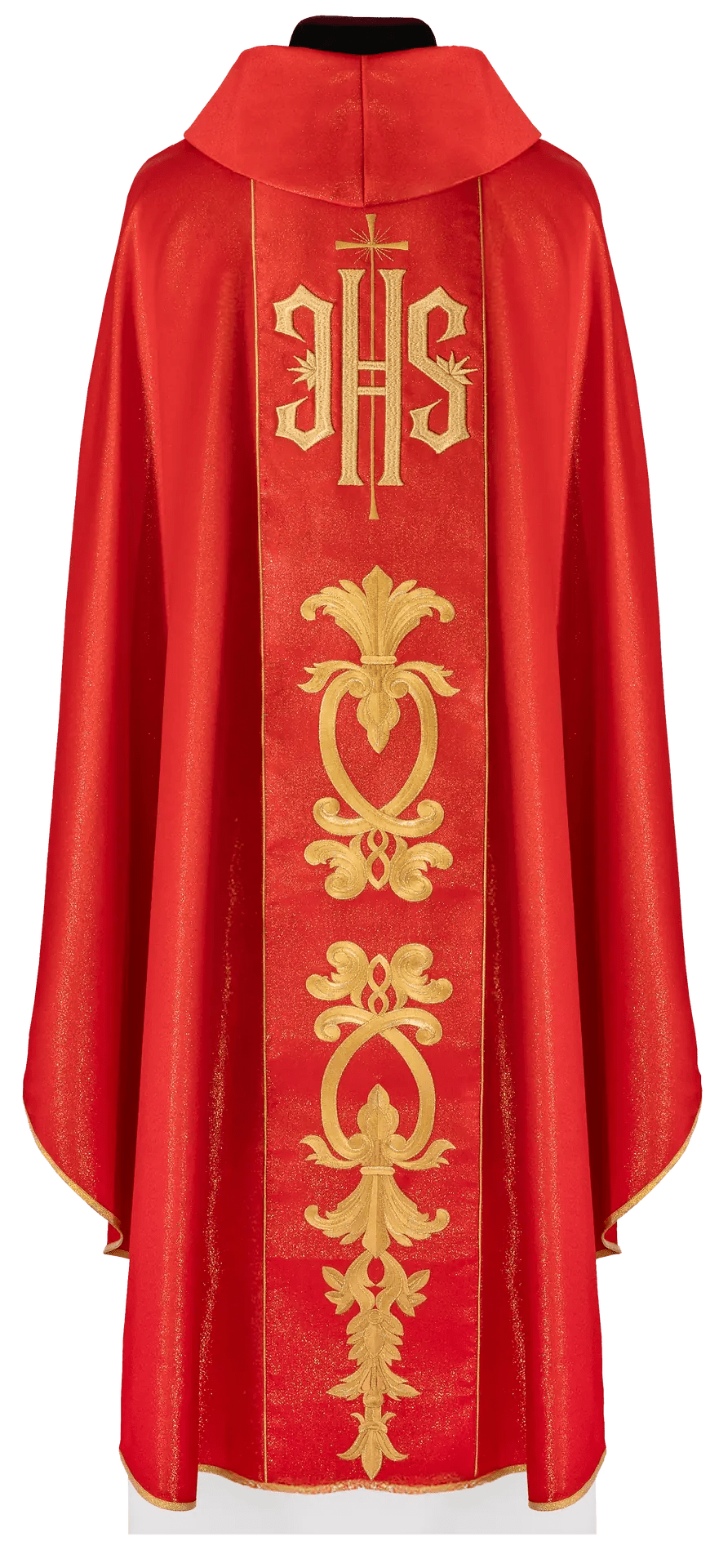 Casulla roja ricamente decorada con un motivo dorado y una amplia banda IHS