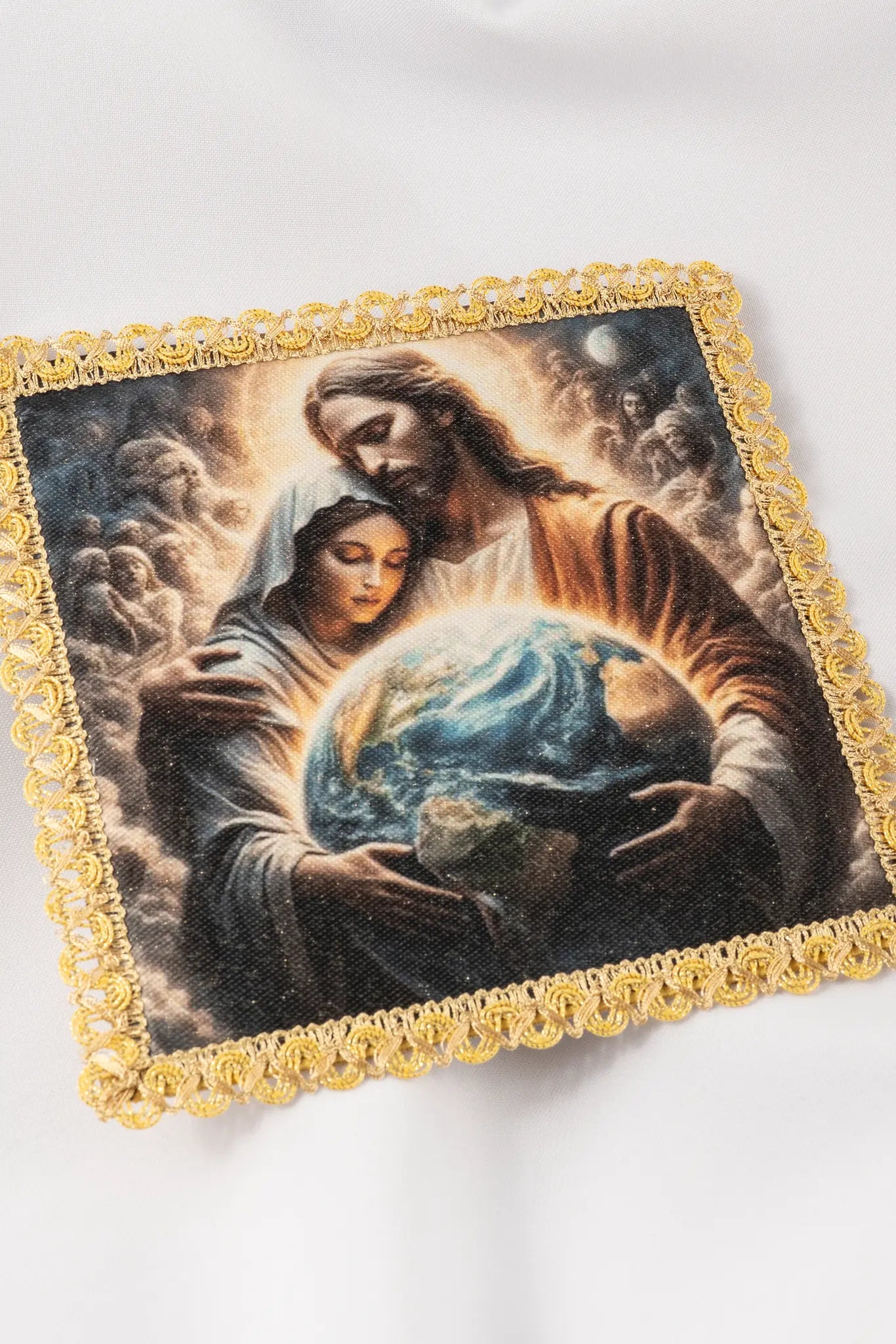 Mariana Pall "Protectora del Mundo"