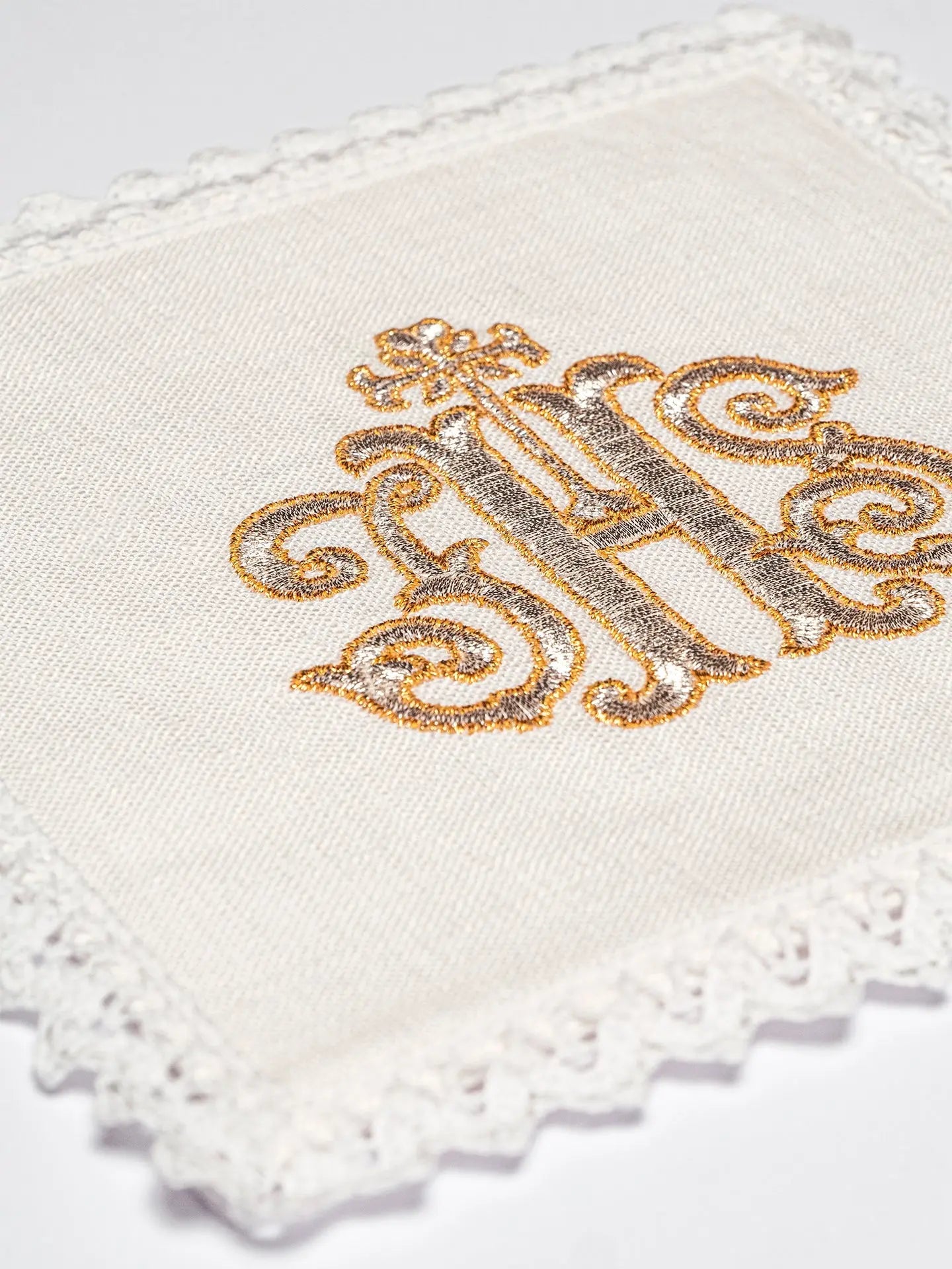 Linen chalice linen with IHS embroidery