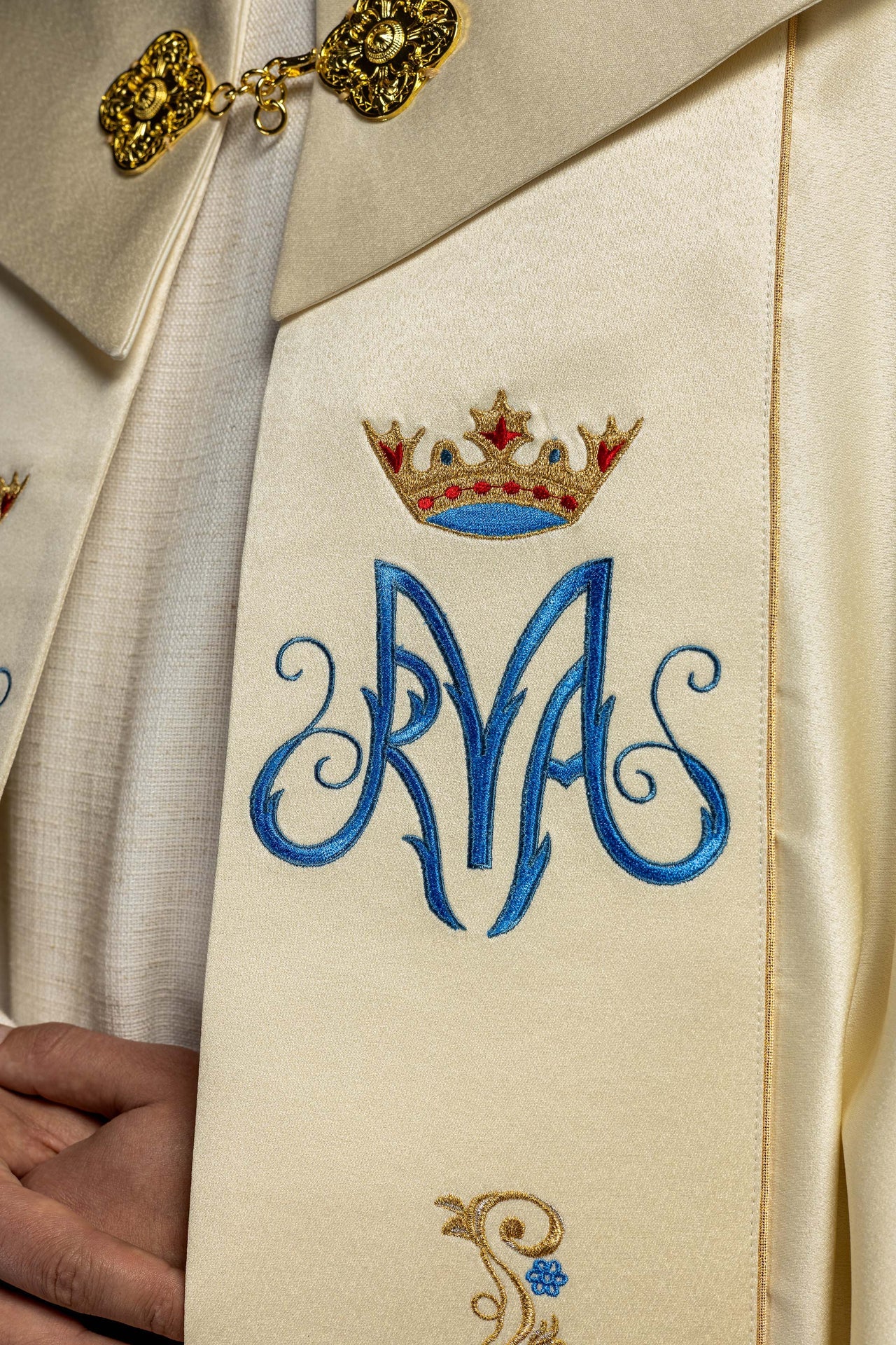 Kapa haftowana Maryjna Ecru - ORNATY.PL