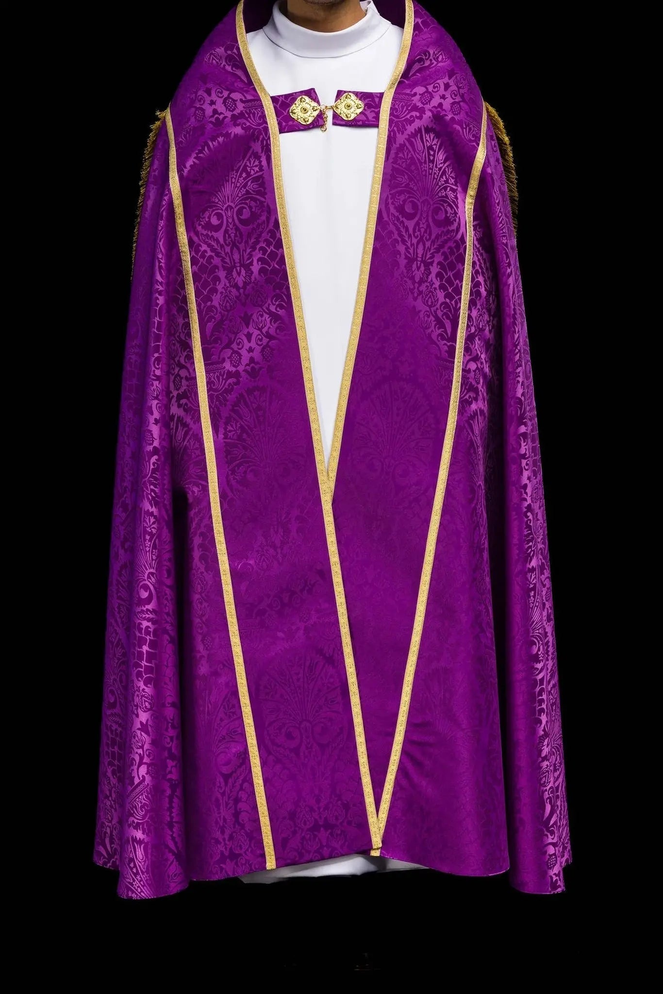 Casulla romana lisa de jacquard púrpura