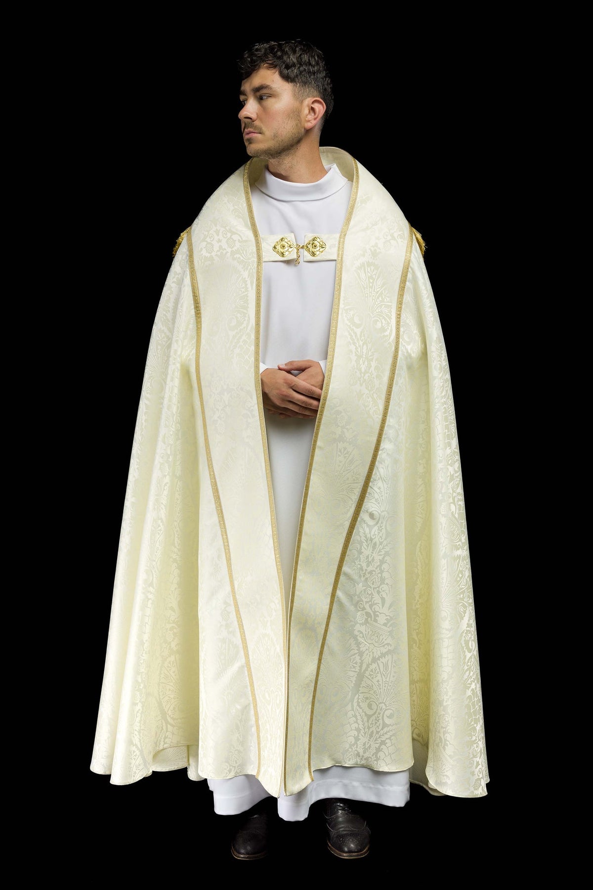 Żakardowa kapa rzymska gładka Ecru - ORNATY.PL