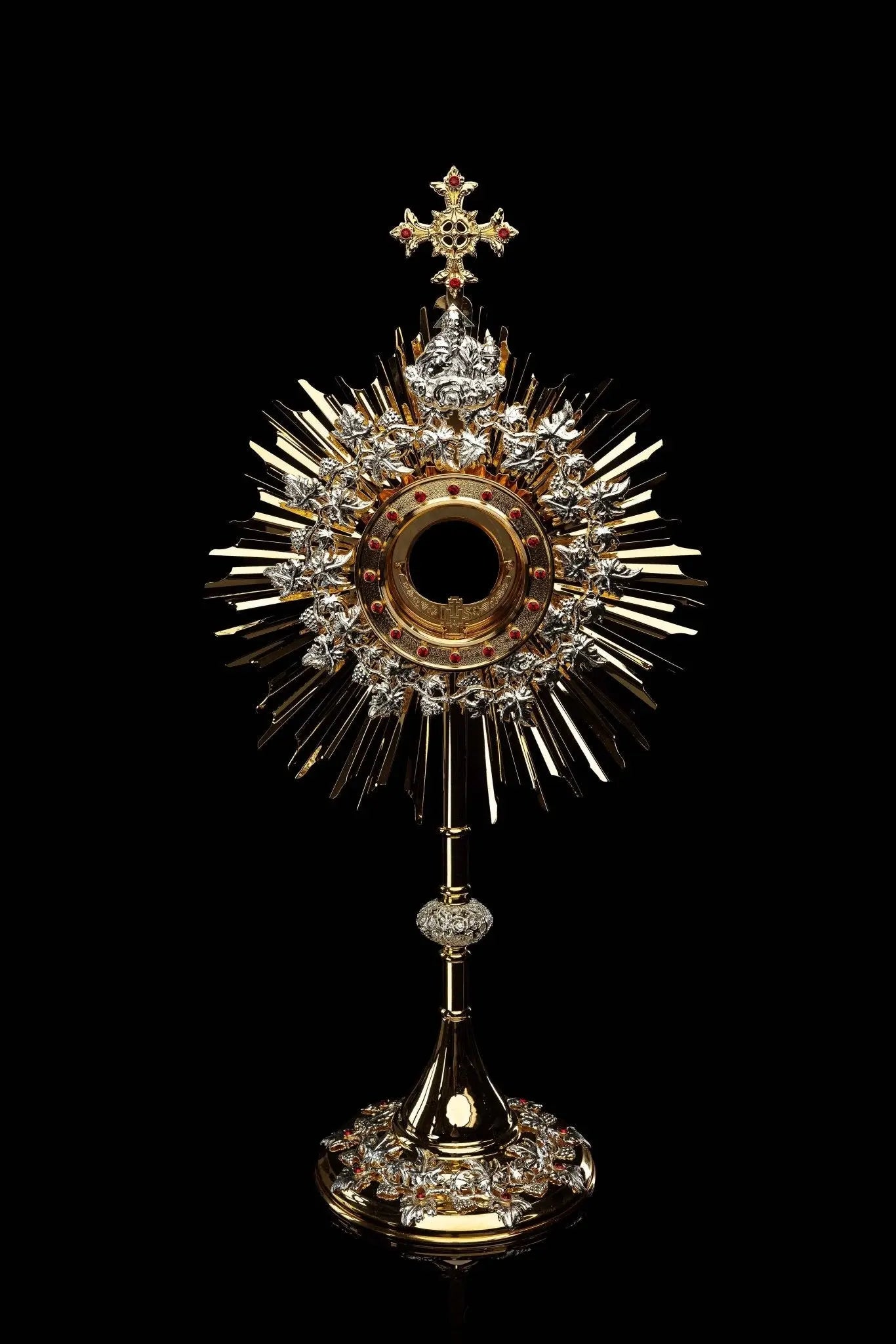 Custodia de latón dorado hecha a mano con rubíes - 70 cm