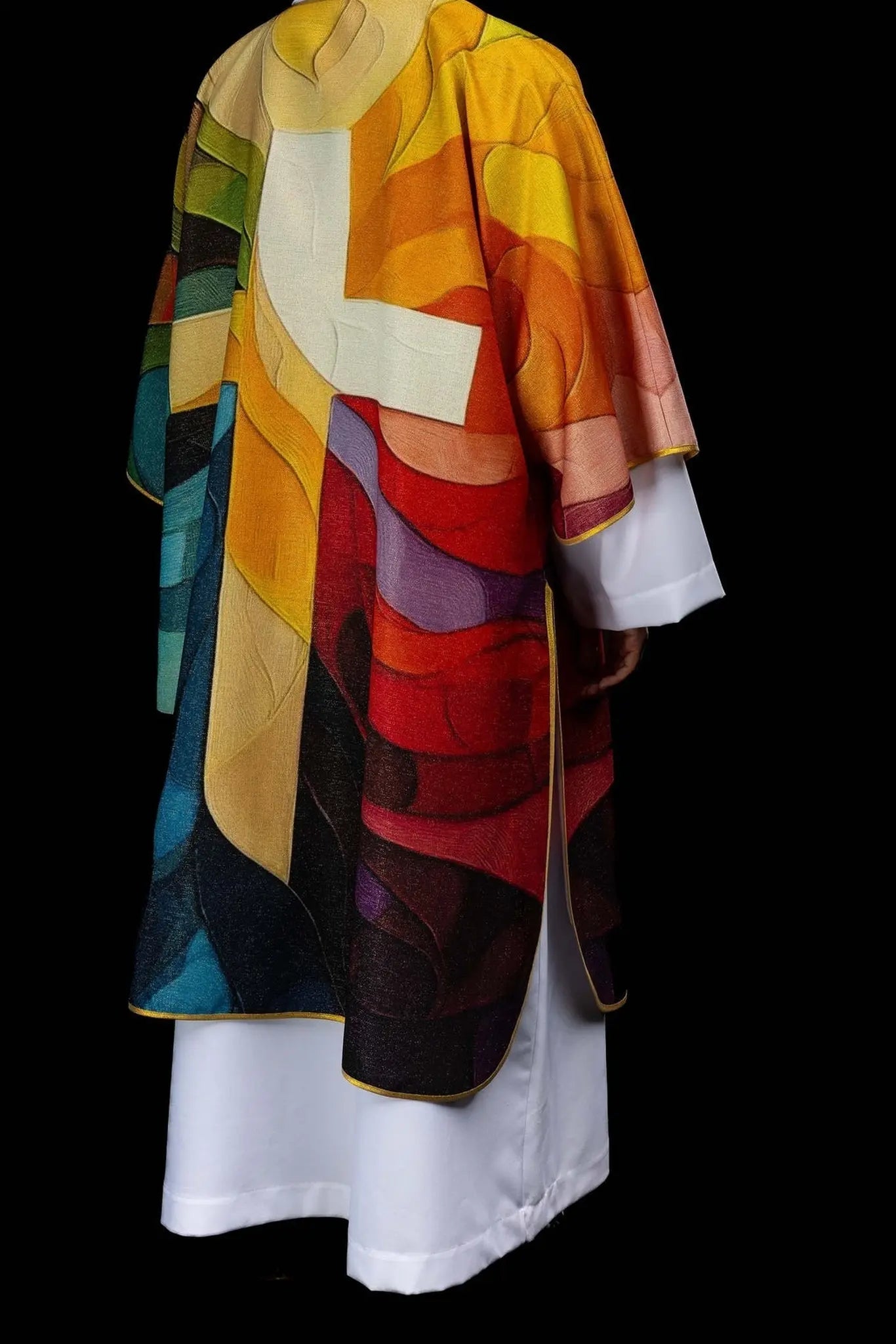 Dalmatica estampada multicolor con motivo de cruz