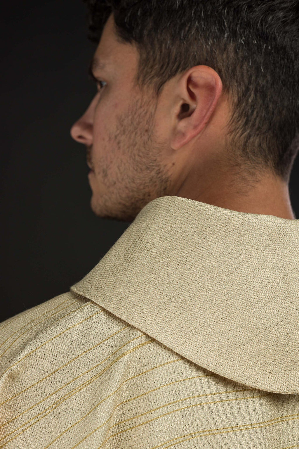 Ornato impreso con Cruz de Jerusalén ecru