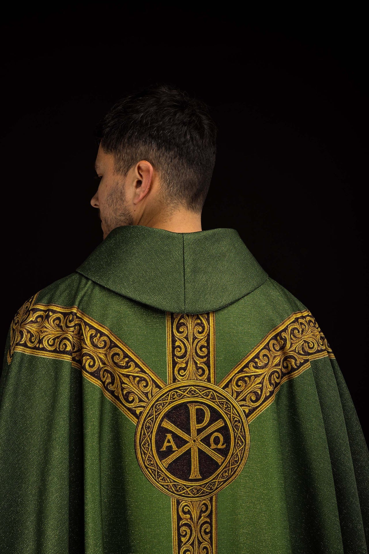 Ornamento impreso Pax verde con rica decoración dorada