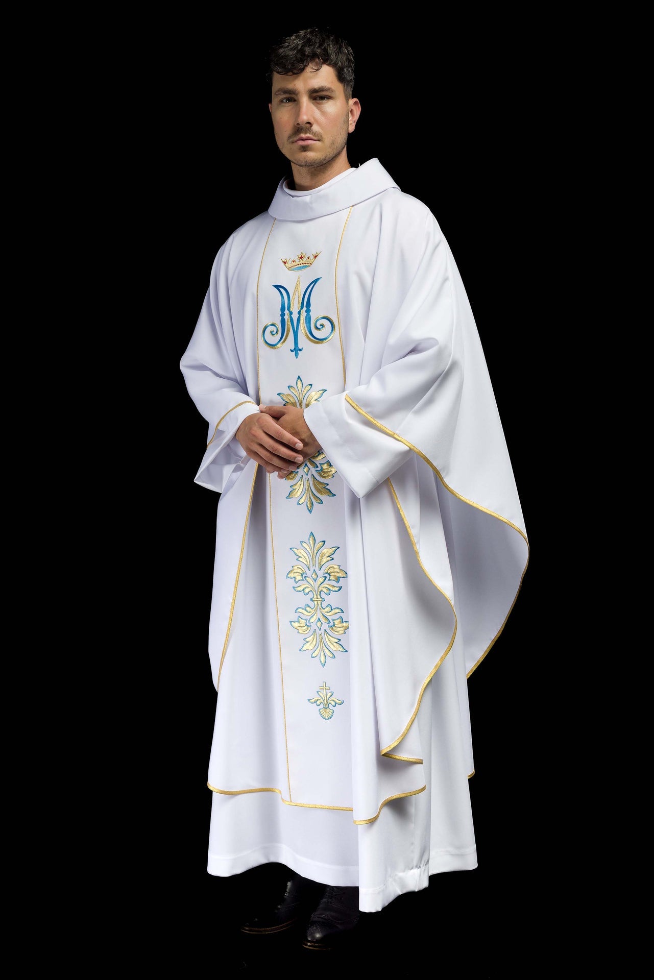 Ornat haftowany z motywem Maryjnym Biały - ORNATY.PL