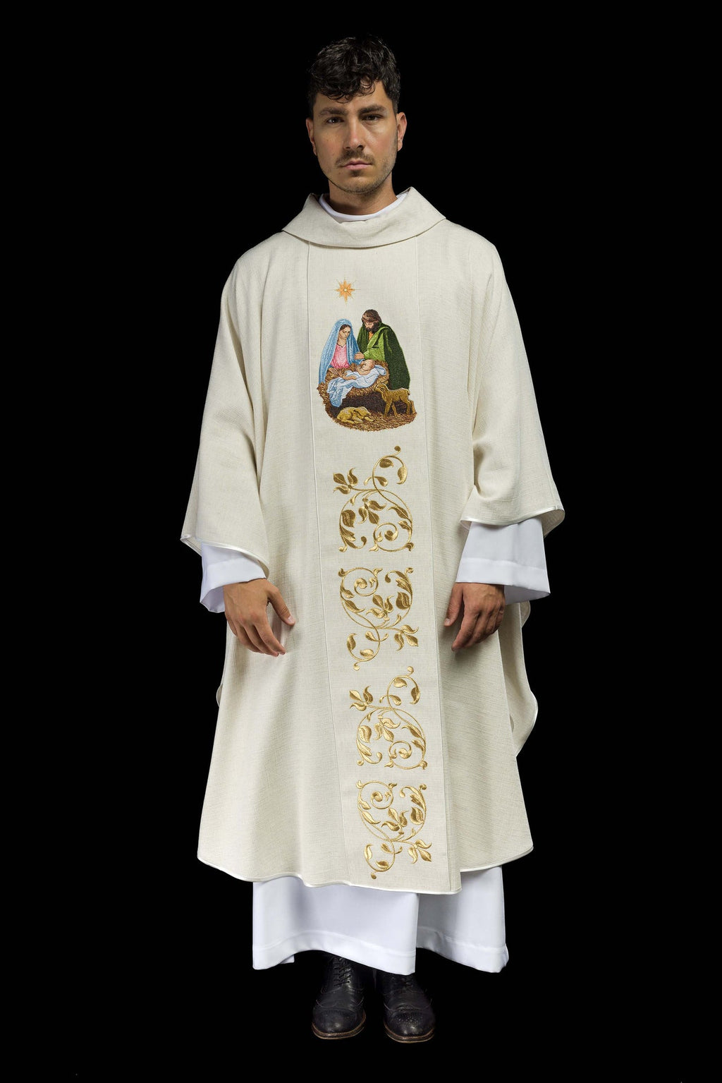 Ornat haftowany z wizerunkiem Świętej Rodziny tkanina o naturalnym splocie - ORNATY.PL