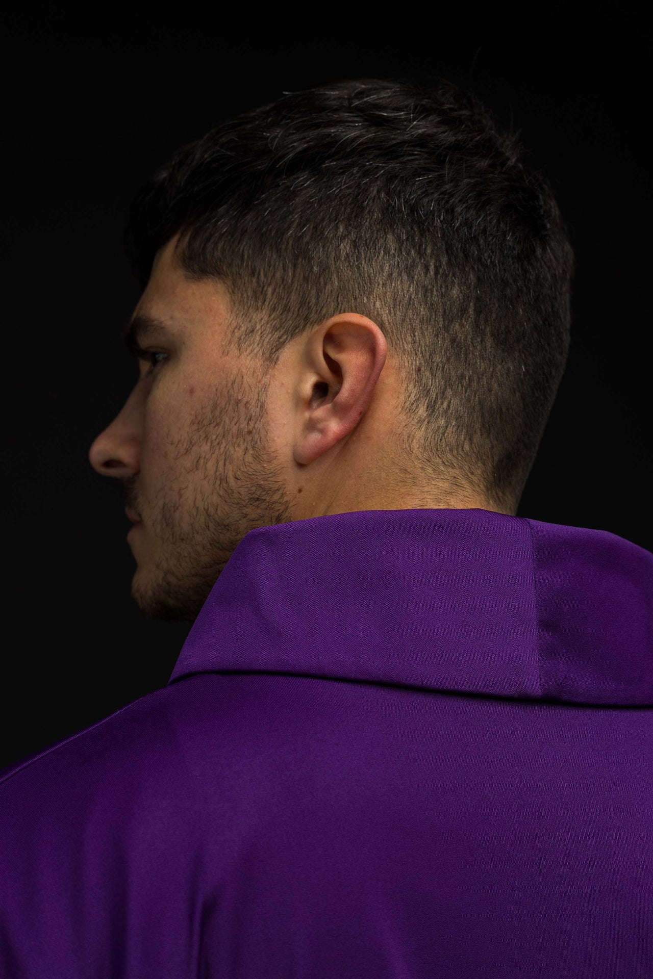 Casulla bordada Cruz púrpura ligera de punto SACROLITE