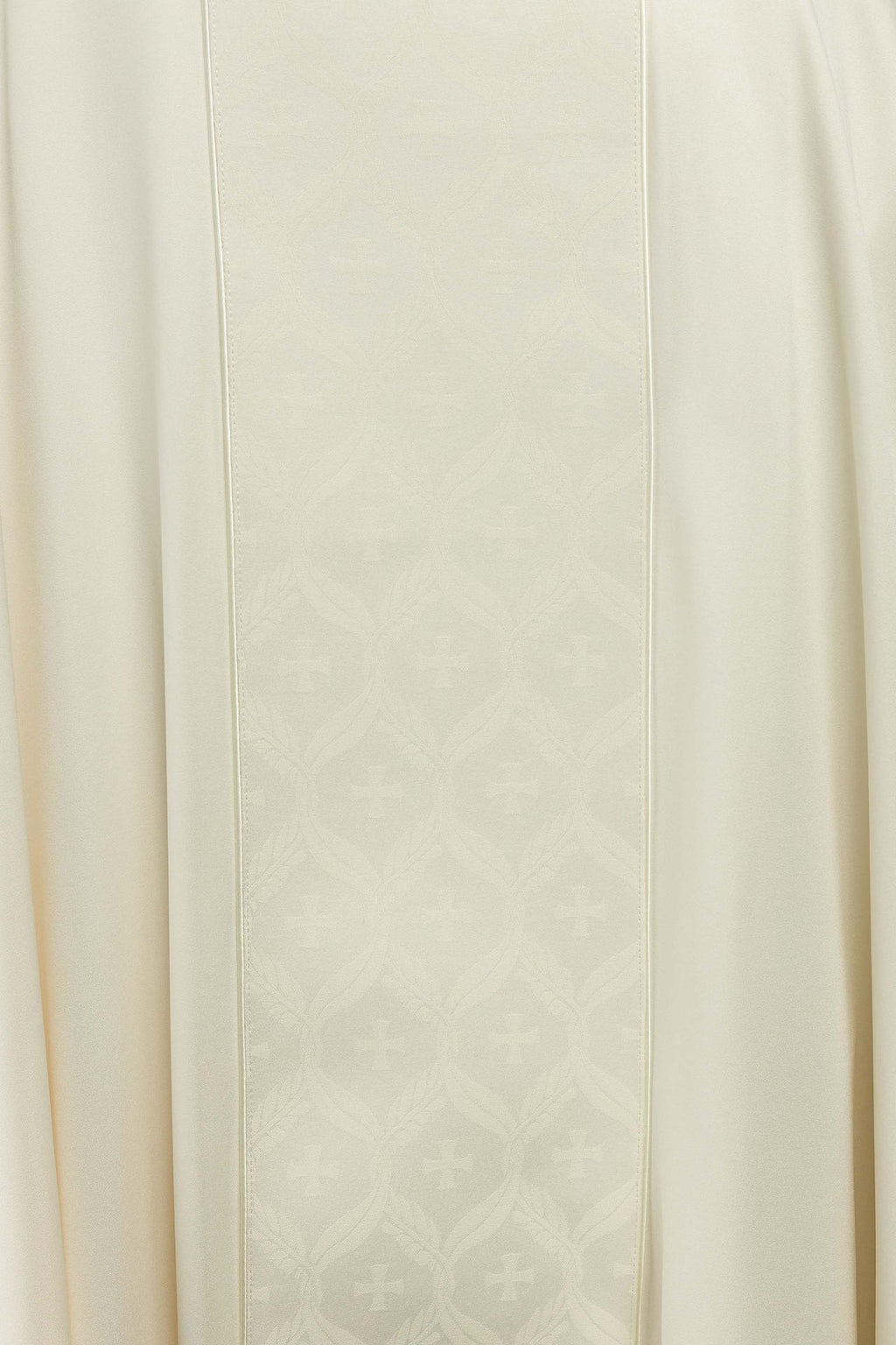 Ornat ecru z żakardowym pasem w krzyże - ORNATY.PL