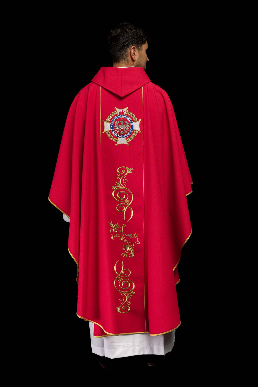 Ornat bogato haftowany z wizerunkiem Świętego Floriana - ORNATY.PL