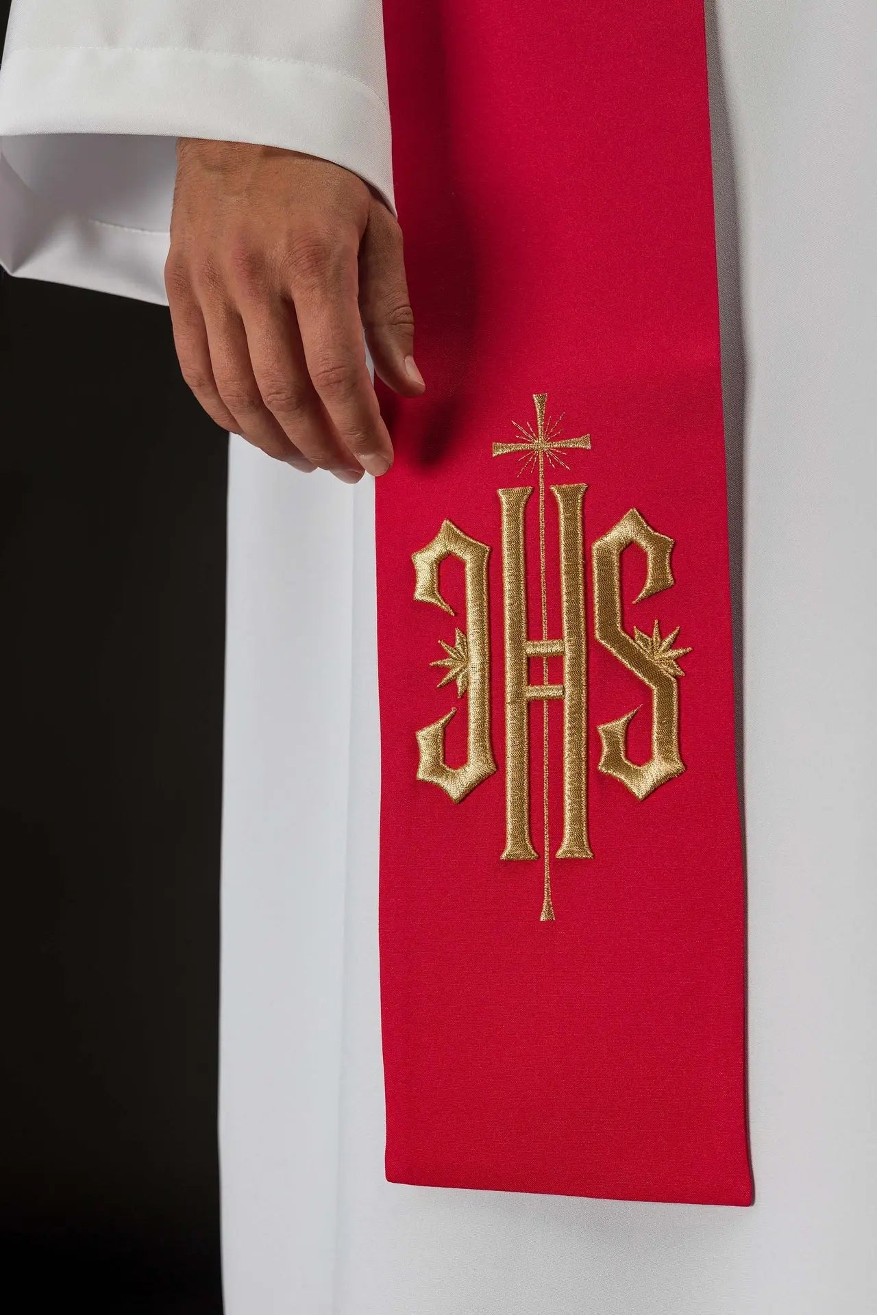 Estola bordada con la imagen de San Florián