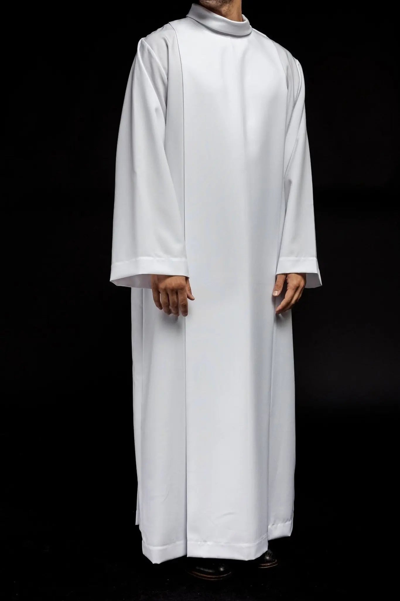 Túnica de cuello alto lisa para sacerdote Blanca