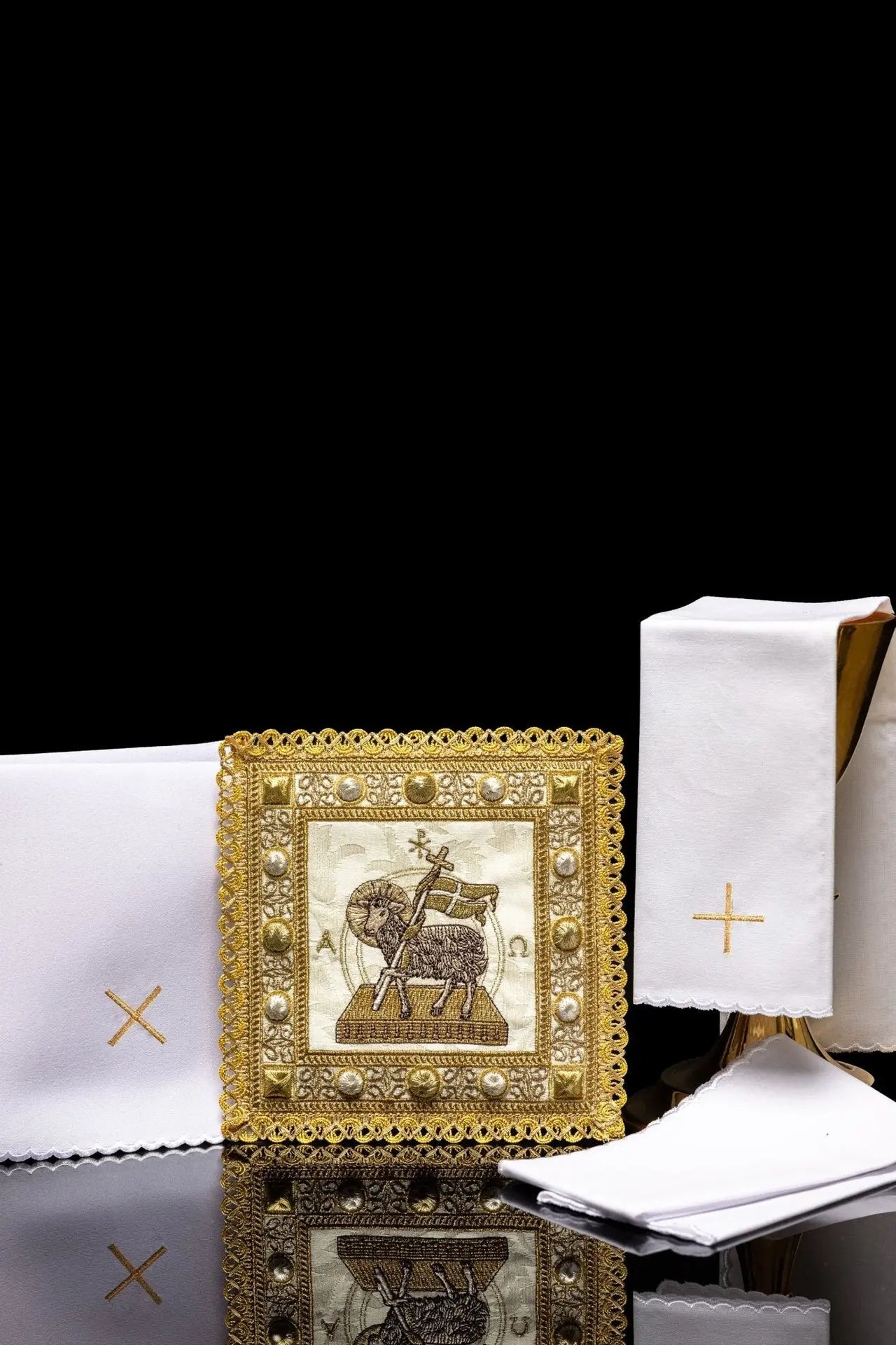 Juego de lino para cáliz de Pascua con motivo de cordero