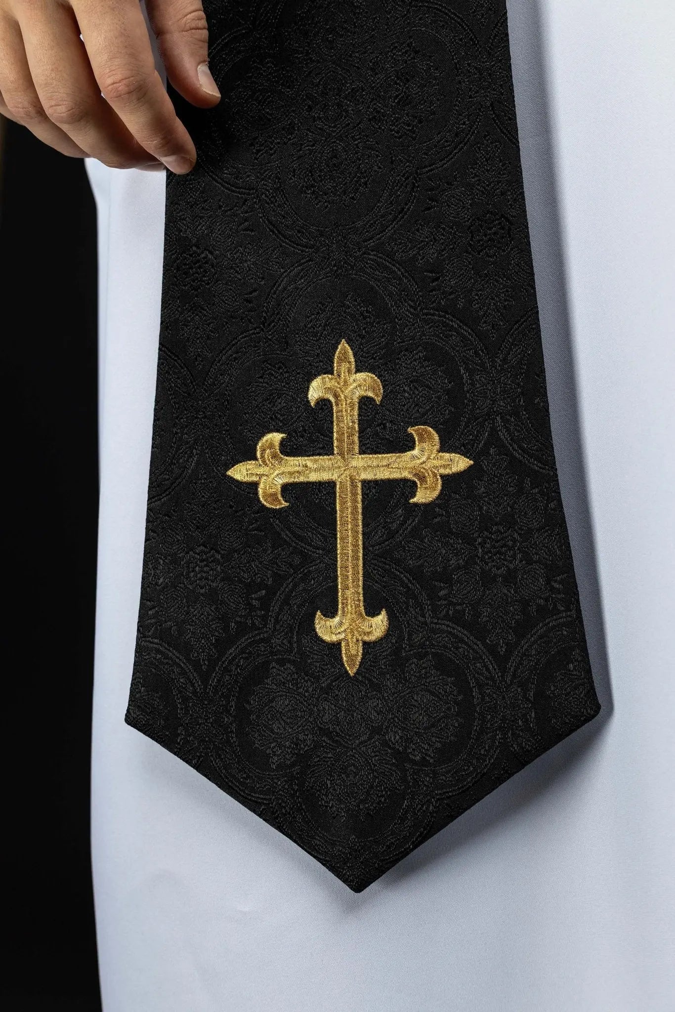 Black Jacquard Stole with Embroidered Crosses - HAFTINA ATELIER