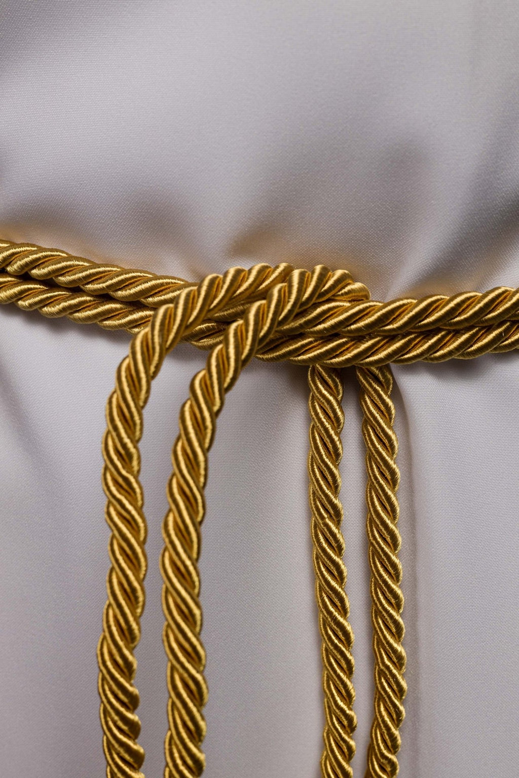 Cingulum liturgiczne złote