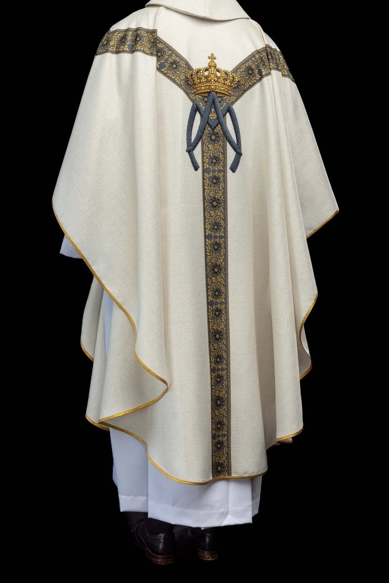 Ecru Chasuble with Printed Image of Our Lady of the Assumption - HAFTINA ATELIER