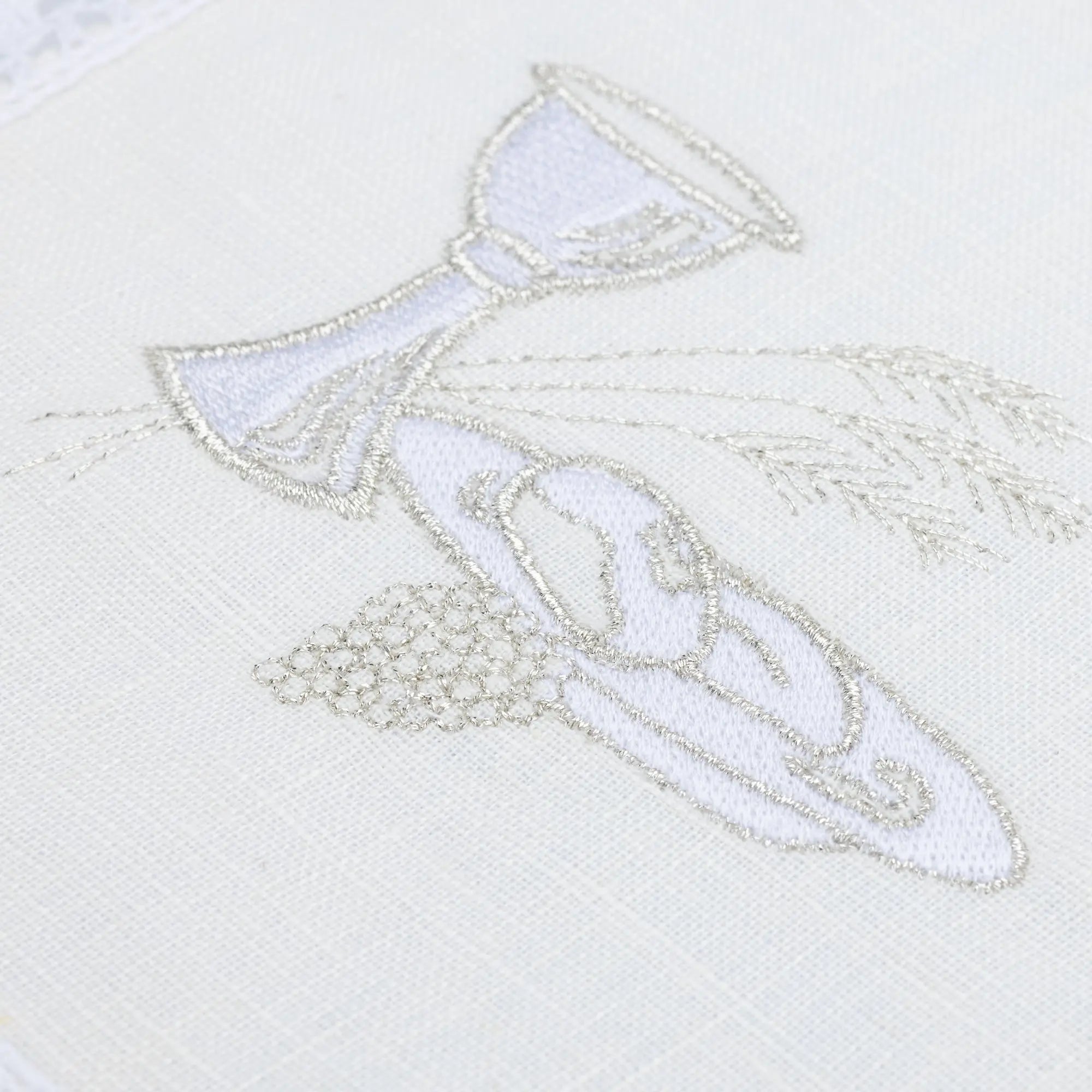 Linen chalice set with eucharistic embroidery white - HAFTINA ATELIER