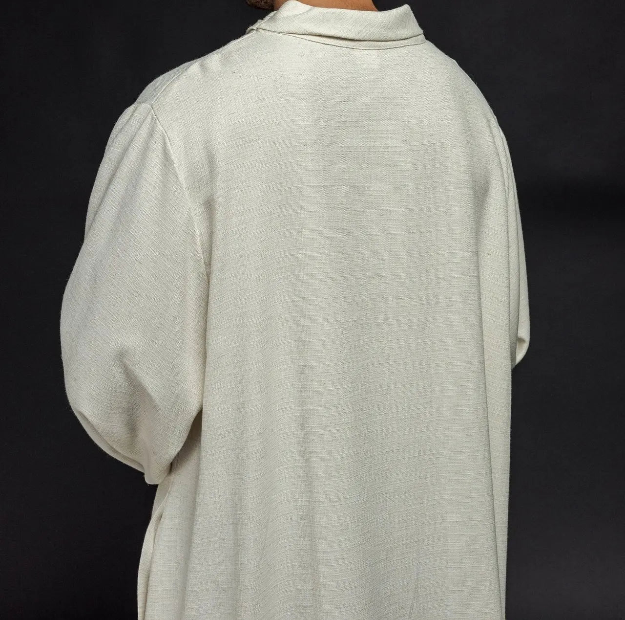 Alba de lino para sacerdote en tela de tejido natural