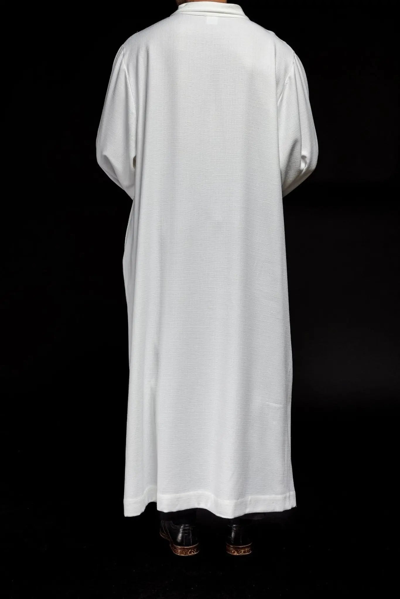 Alba de lino para sacerdote en tela de tejido natural blanca