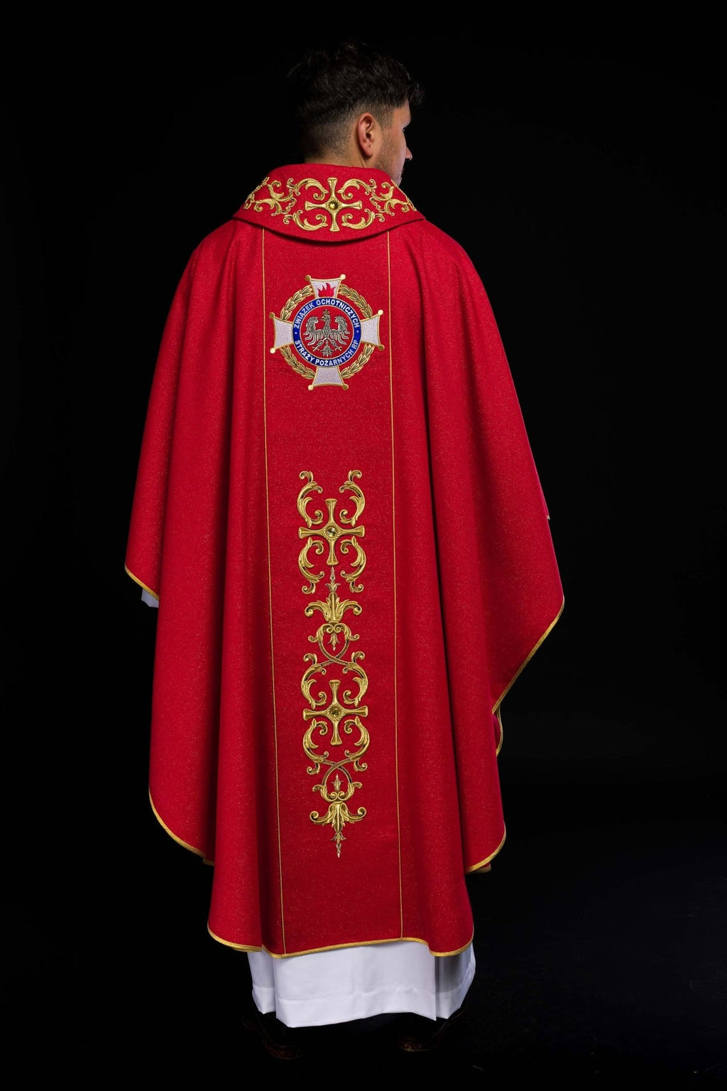 Ornat bogato haftowany z wizerunkiem Świętego Floriana