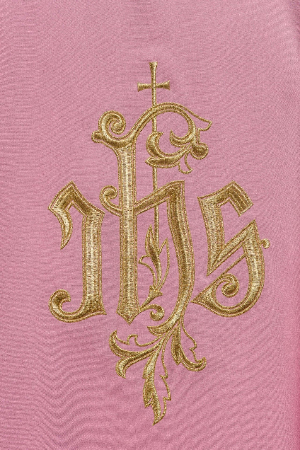 Ornat haftowany IHS kolorze Różowym