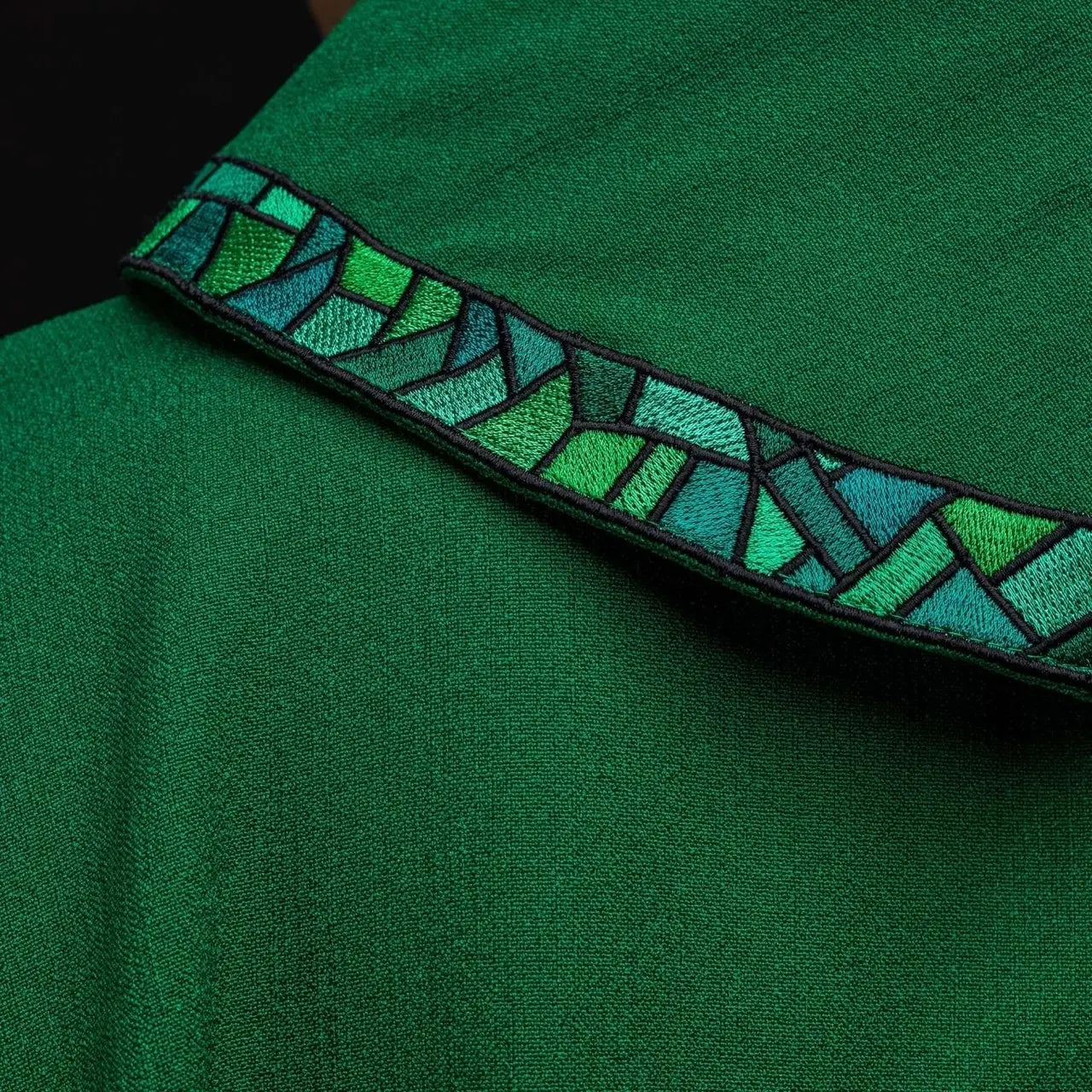 Embroidered chasuble Green with Cross Mosaic