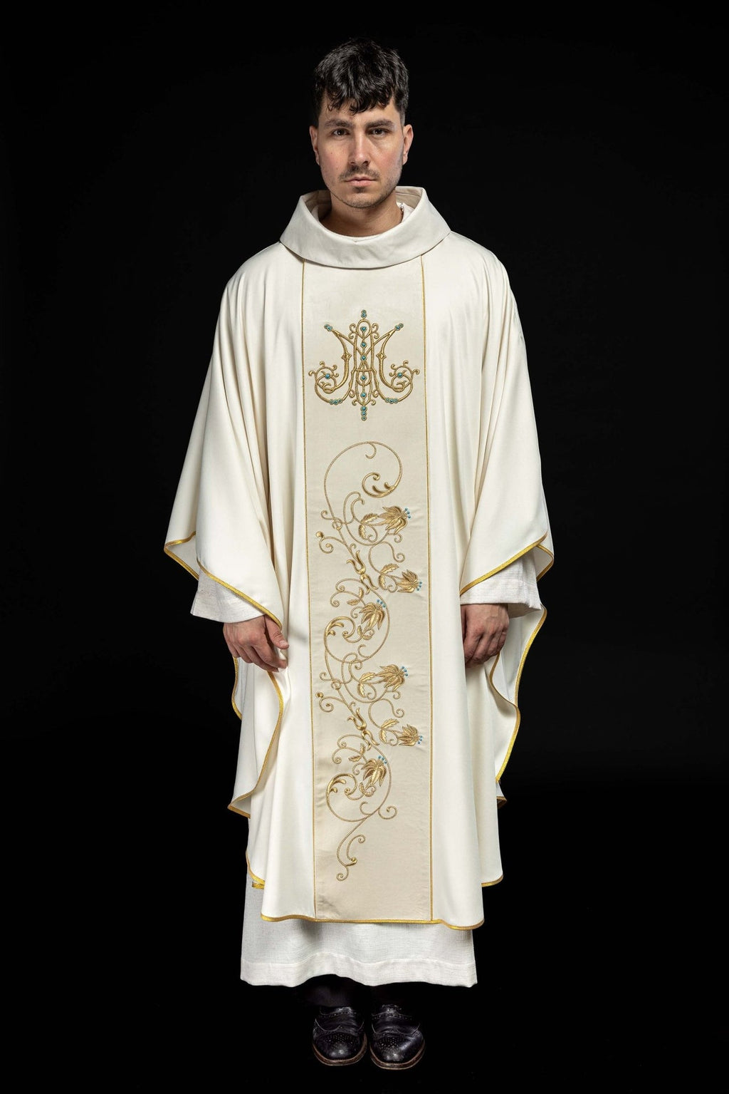 Ornat liturgiczny Maryjny z aksamitnym pasem w kolorze ecru