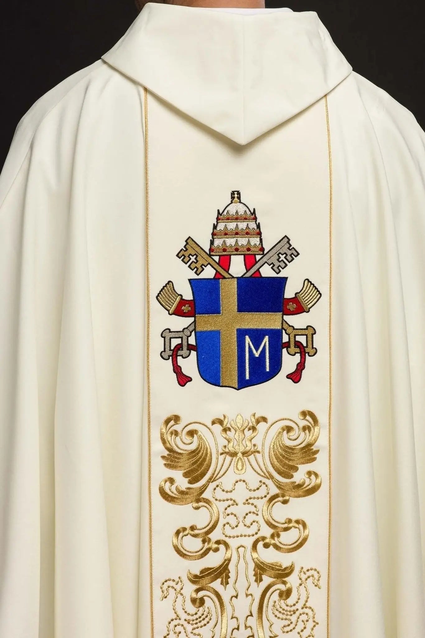 Casulla con una imagen del Papa Juan Pablo II