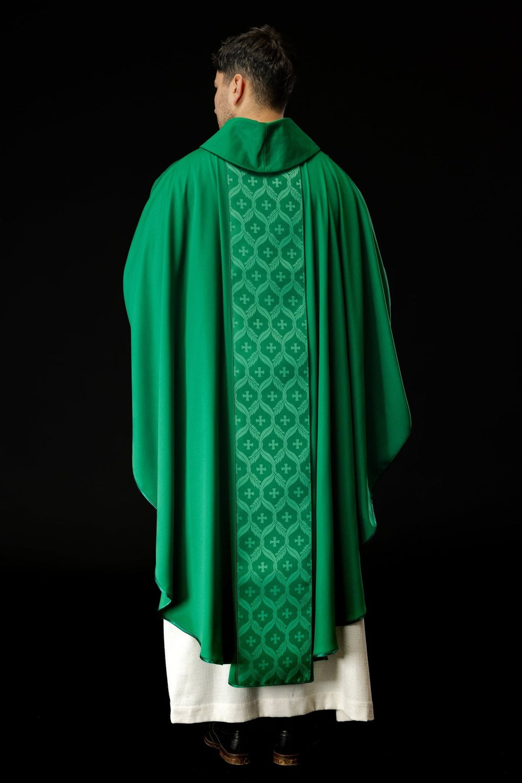 Ornat zielony z żakardowym pasem w krzyże