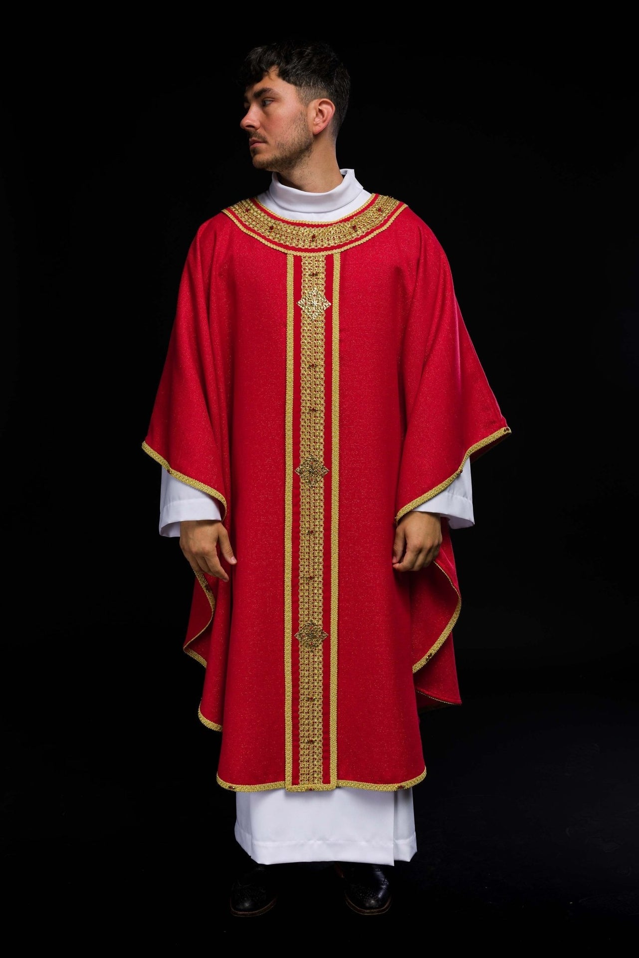 Ręcznie wykonany ornat z naturalnymi kamieniami Handmade 7001