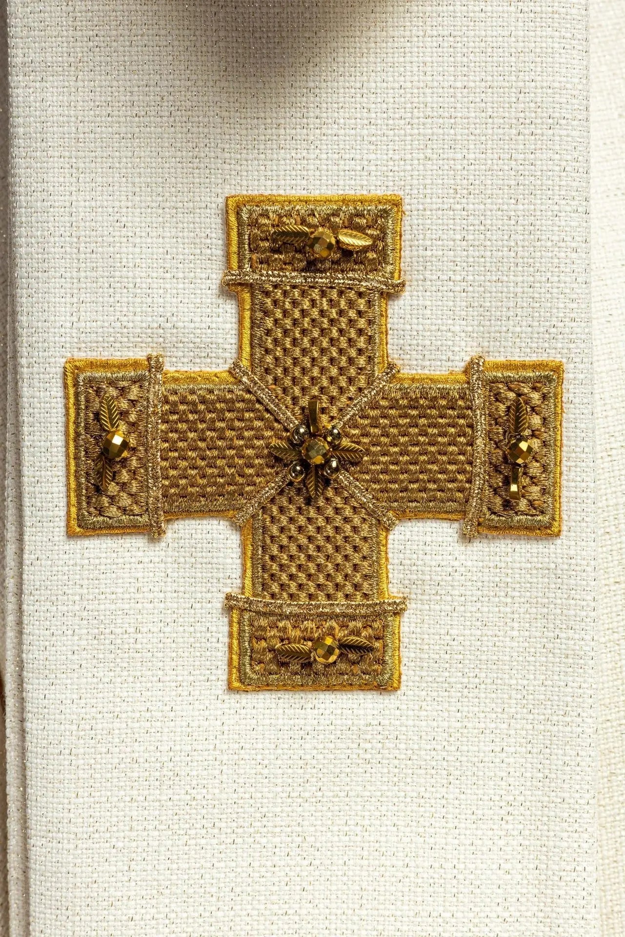 Handcrafted Chasuble with Natural Stones – Handmade Collection 7002
