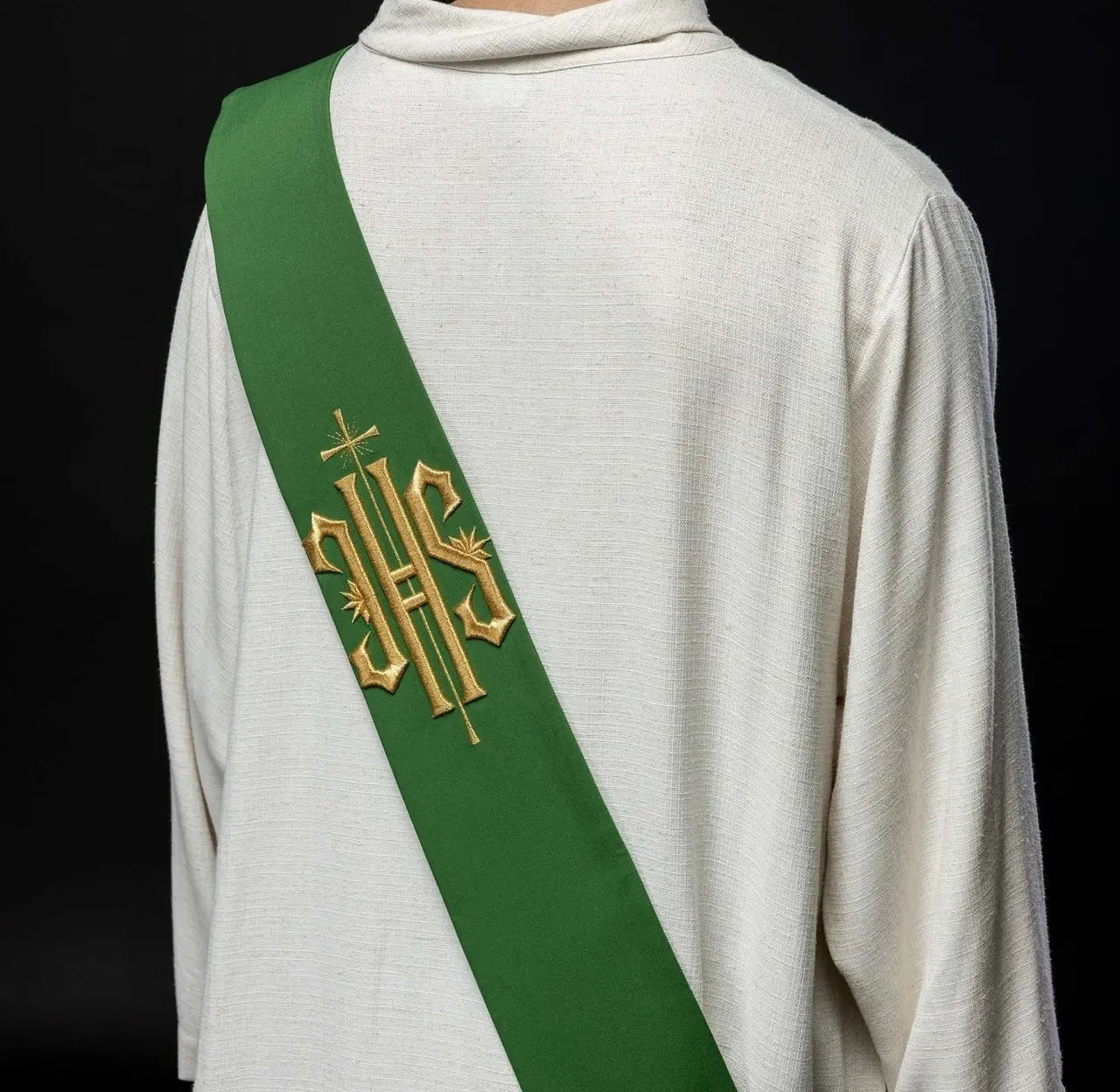 Estola diaconal bordada IHS con cruz