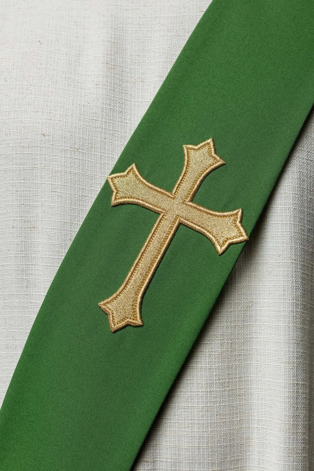 Estola diaconal Cruz