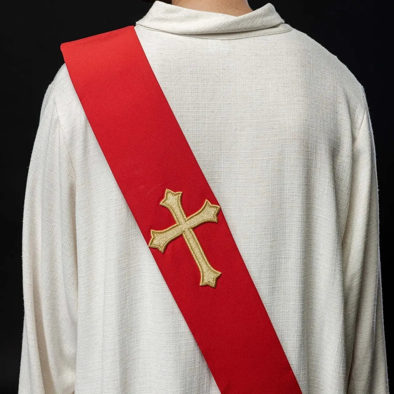 Estola diaconal Cruz
