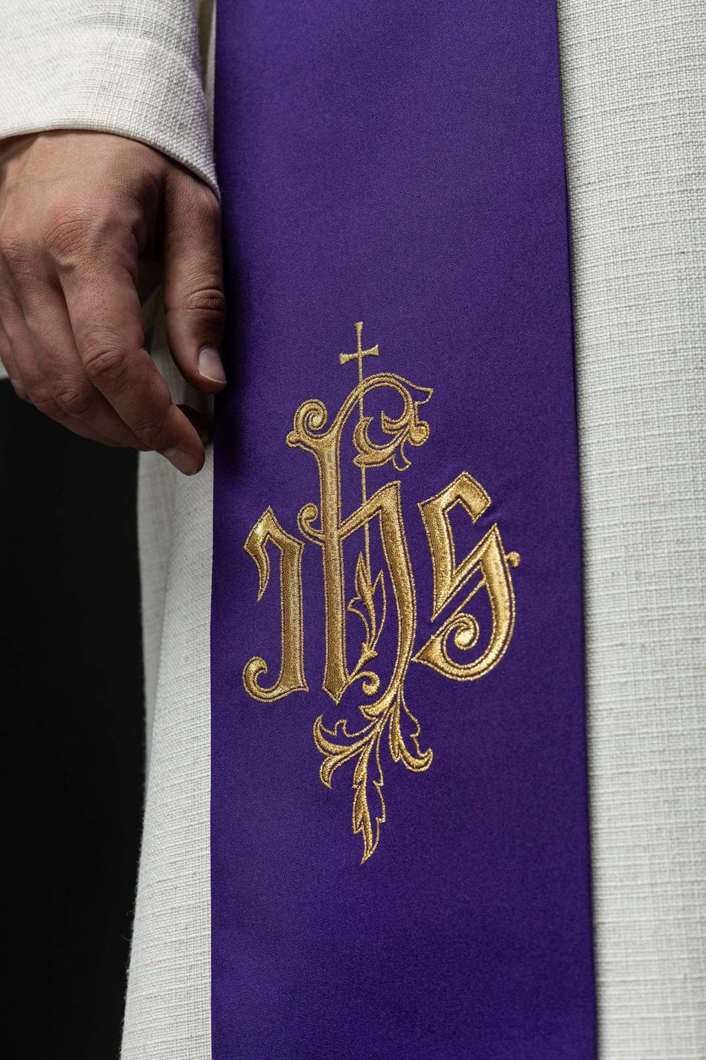 Stuła haftowana IHS