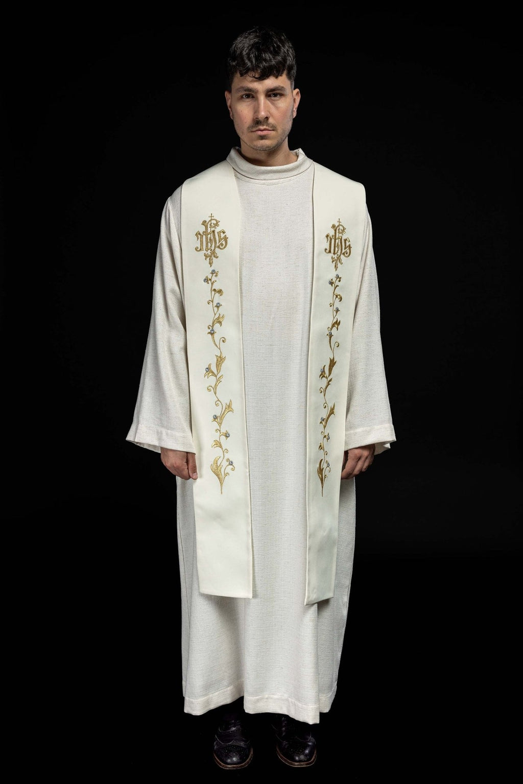 Stuła haftowana IHS na krzyżu ecru