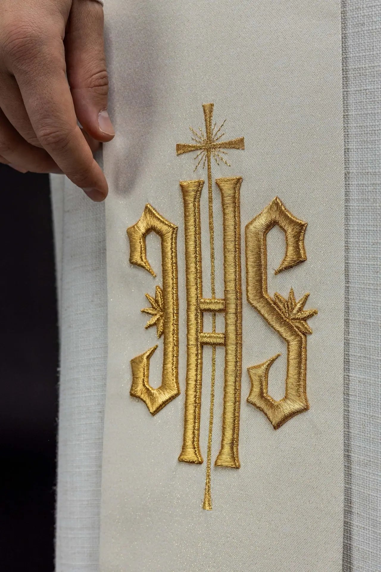 Estola bordada con la imagen de San Florián