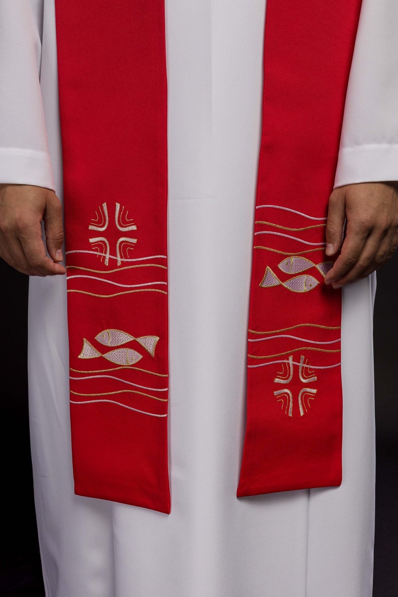 Stuła kapłańska haftowana Ryby Czerwona