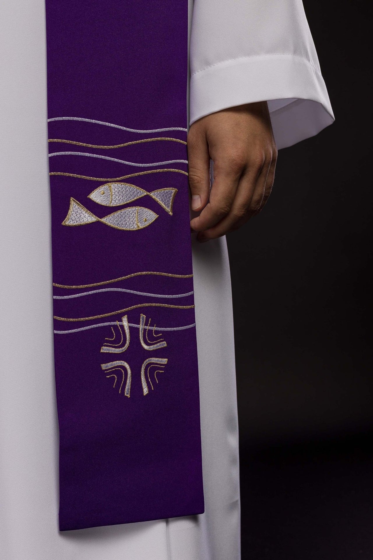 Stuła kapłańska haftowana Ryby Fioletowa