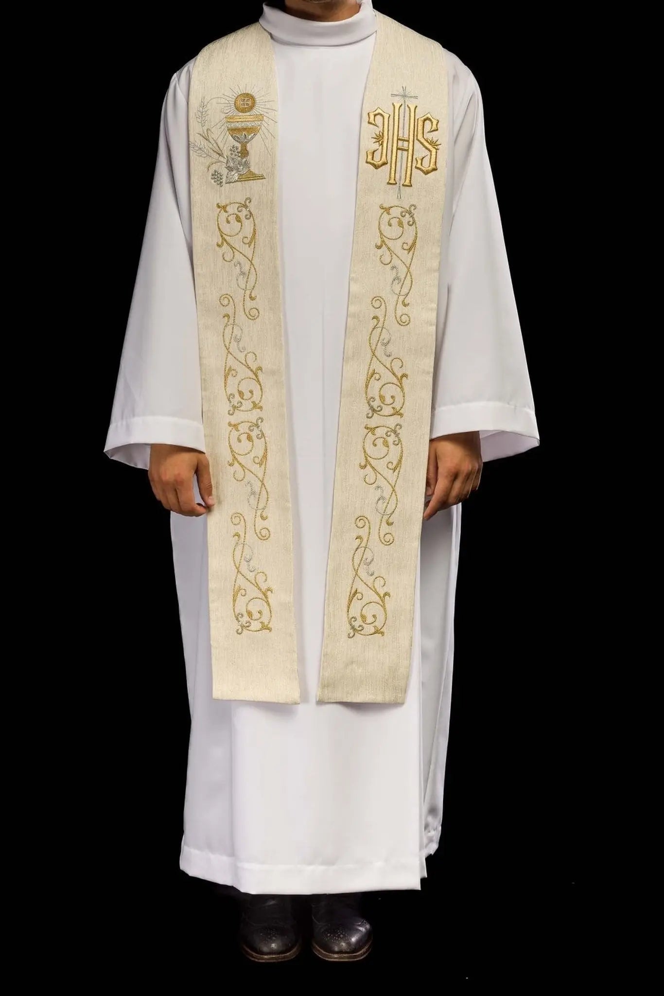 Estola de sacerdote con IHS bordado y cáliz eucarístico ecru