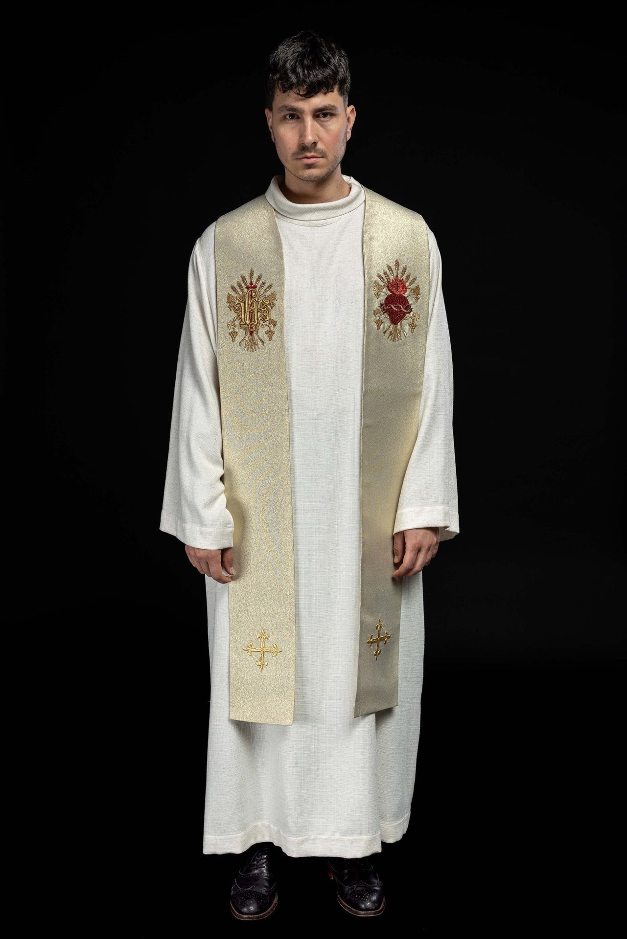 Stuła kapłańska złota haftowana