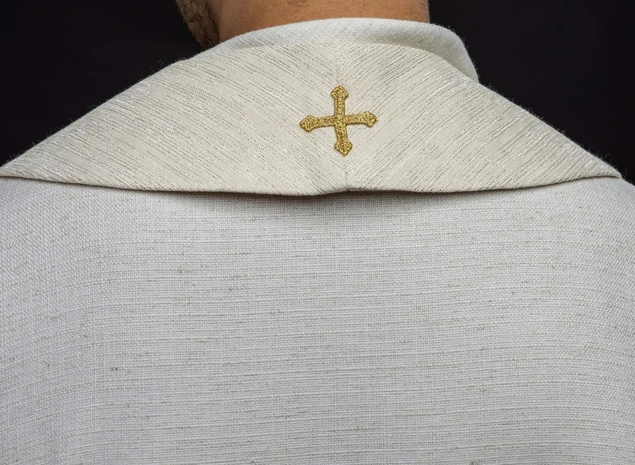 Estola con Cordero de Dios Bordado y Símbolo JHS