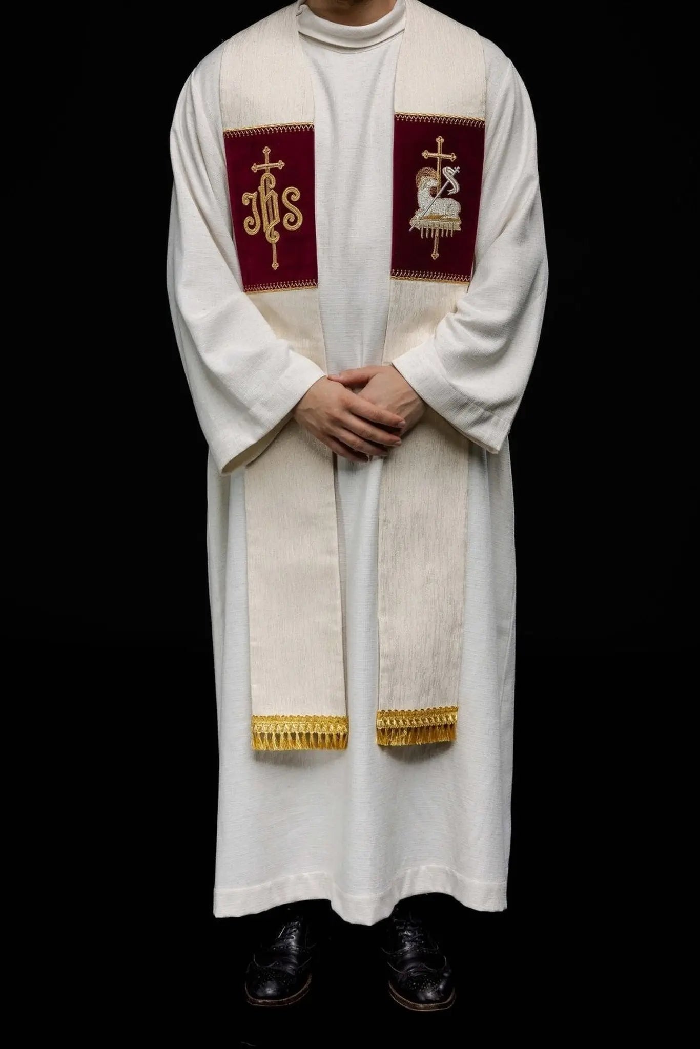 Estola con Cordero de Dios Bordado y Símbolo JHS